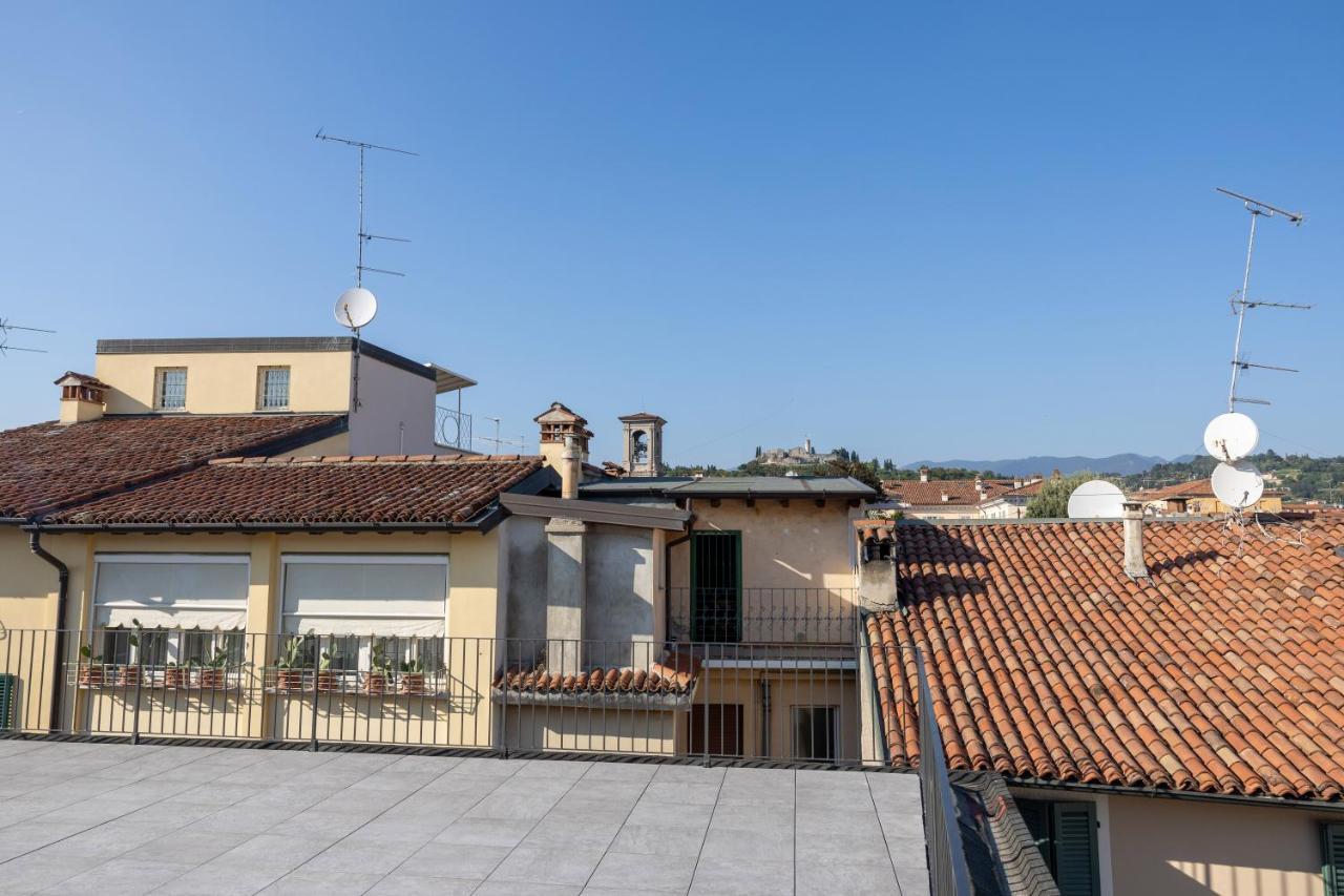Appartamento Terrazza Cavour Brescia Esterno foto